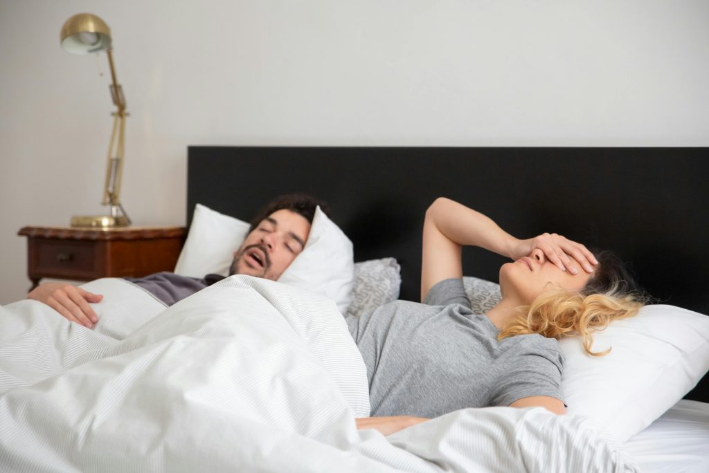 How Long Do Couples Cuddle While Sleeping?
